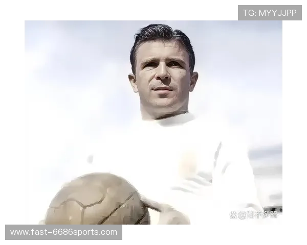 足球历史上成就最伟大的球星是谁 他为世界足坛做出了怎样的贡献